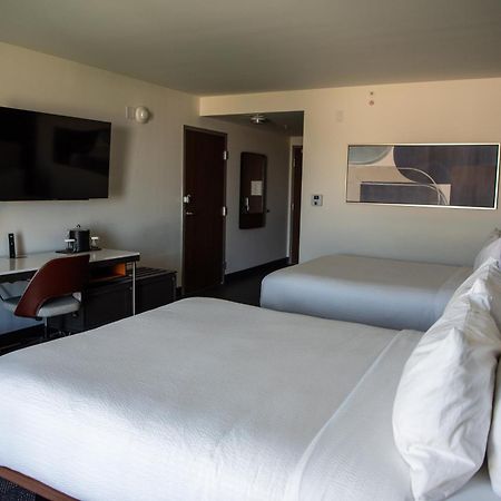 Courtyard By Marriott Lake City Exterior photo